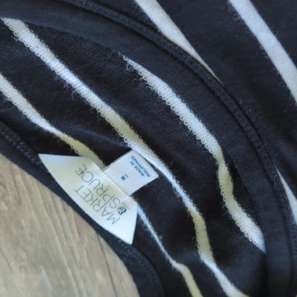 Long sleeve top bundle - Picture 4 of 14